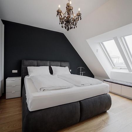 Modern Stylish Design Apartment With Free Parking Emily Wien Ngoại thất bức ảnh