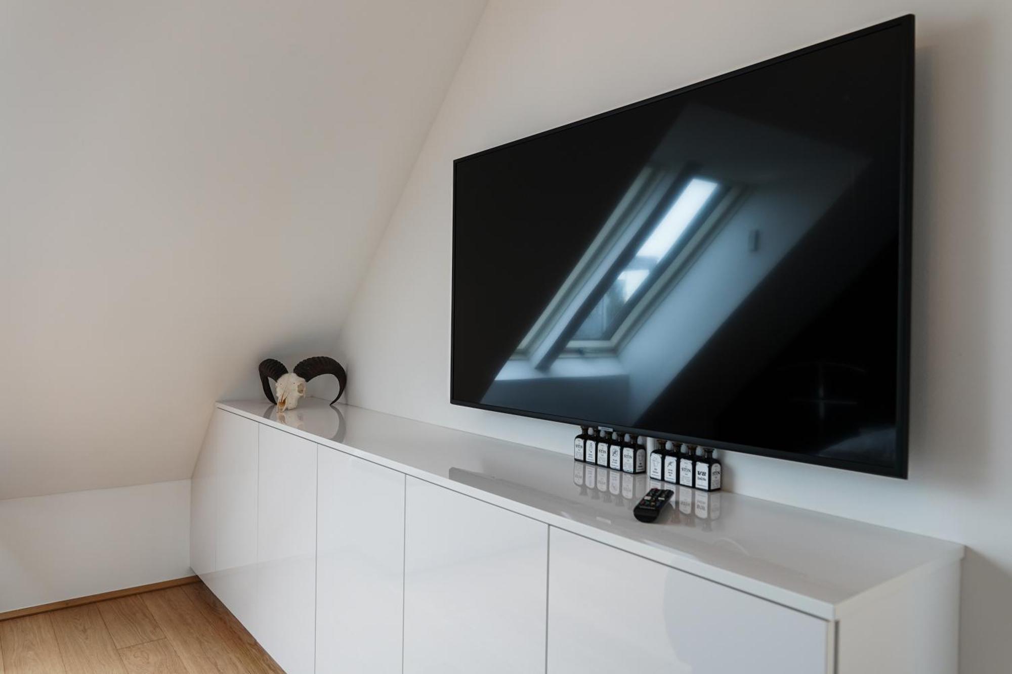 Modern Stylish Design Apartment With Free Parking Emily Wien Ngoại thất bức ảnh