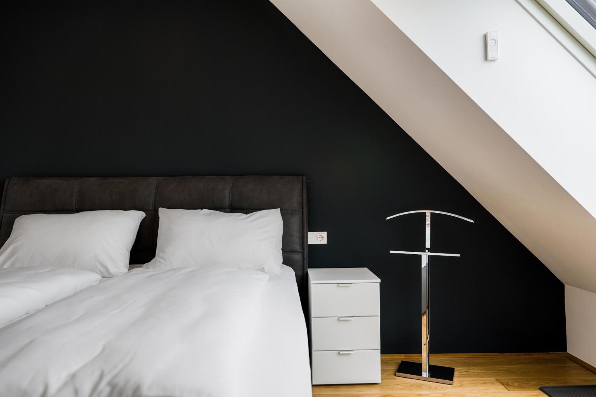 Modern Stylish Design Apartment With Free Parking Emily Wien Ngoại thất bức ảnh