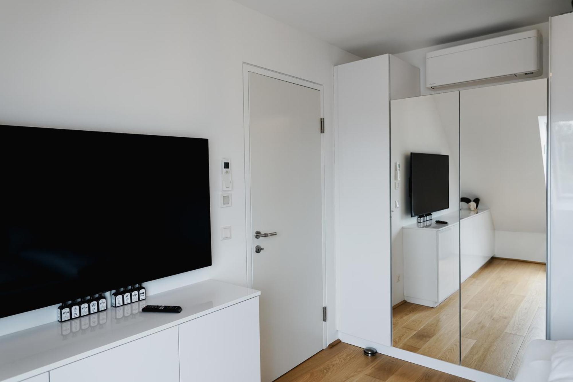 Modern Stylish Design Apartment With Free Parking Emily Wien Ngoại thất bức ảnh